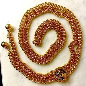 St. John Vintage Gold Tone Chain Adjustable belt